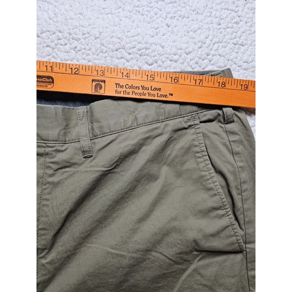 J.Crew Re-Imagined Mens Olive Green Stretch Chino Shorts 38 x 10.5 Flat Front